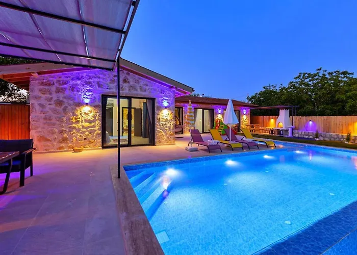 Villa Saribelen Village 2 Bedroom Kalkan